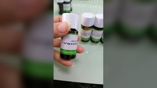 OMO Ароматическое масло вишневого цвета для стирки